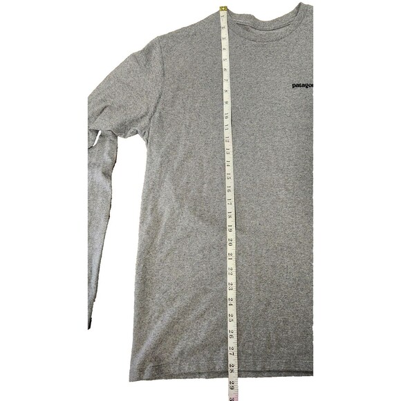 Patagonia Shirt Men's Size M | Gray Long Sleeve Crew Neck, Regular Fit, RN#51884 - Picture 7 of 9